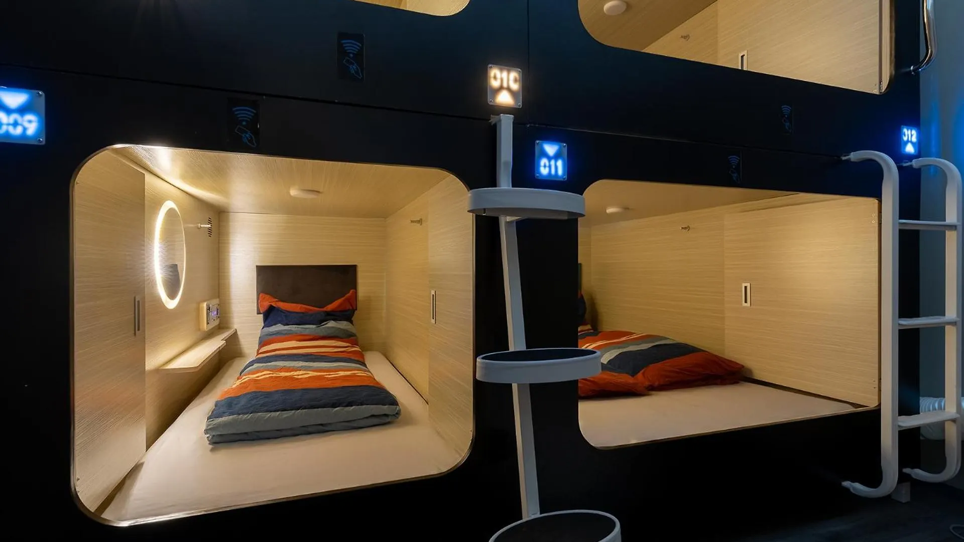 Mue Cubes - Capsule Hotel Basel Schweiz