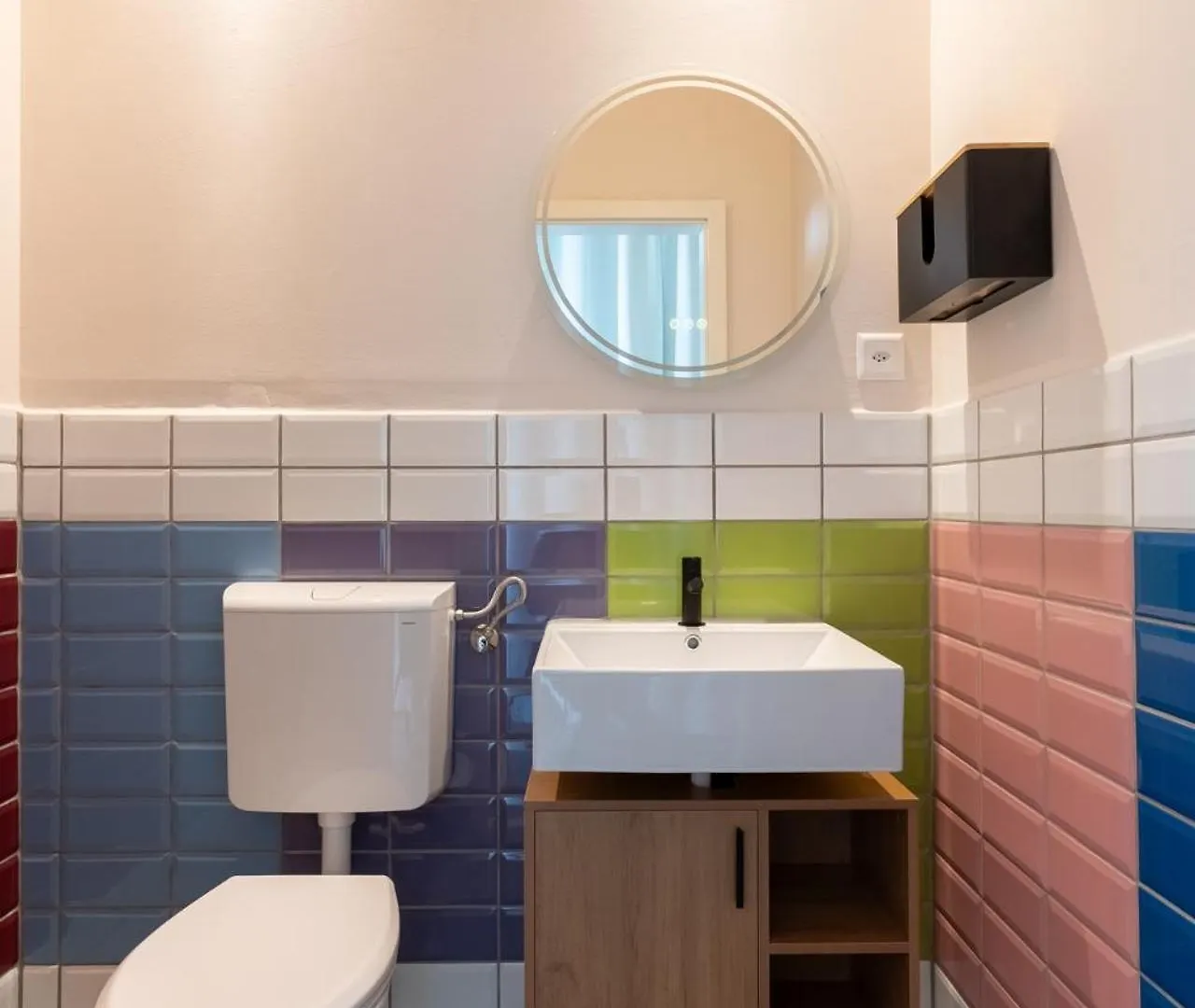 Mue Cubes - Capsule Hotel Basel Schweiz