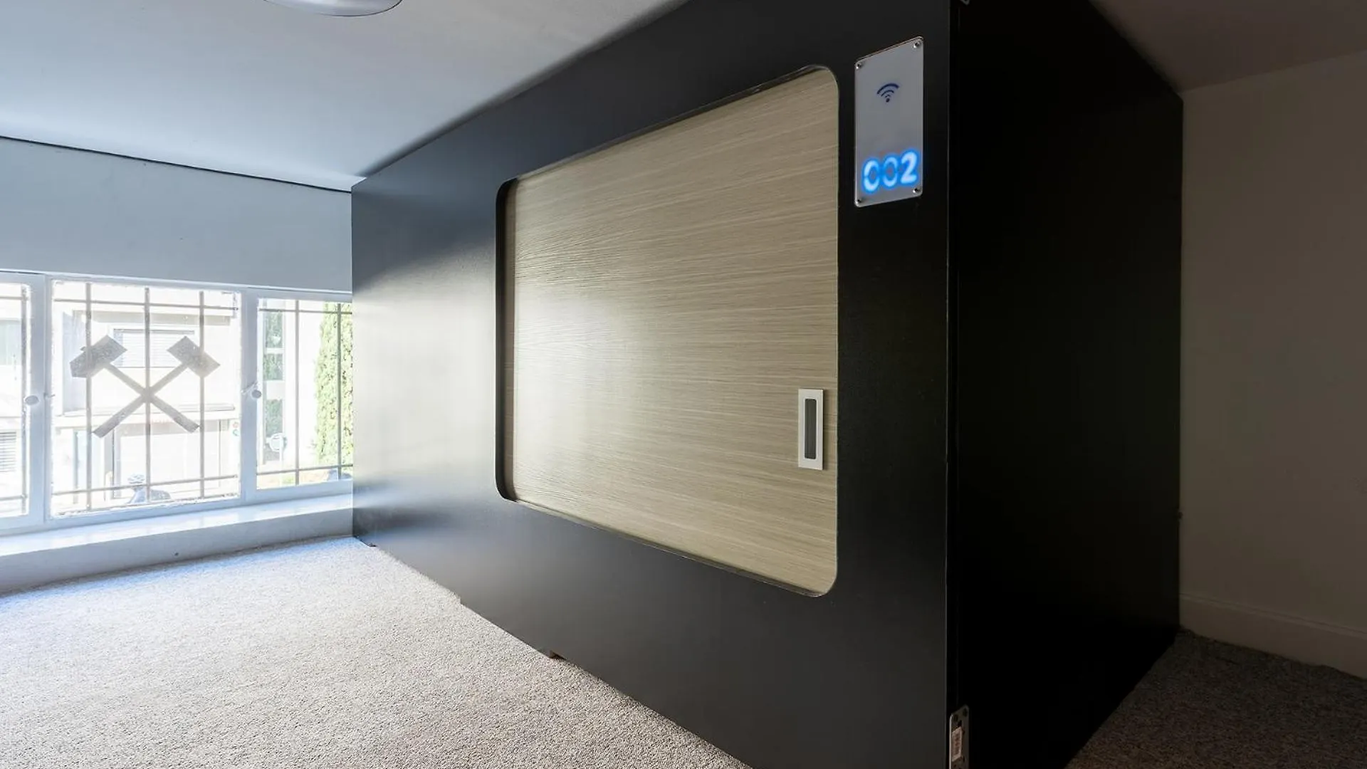 Mue Cubes - Capsule Hotel Basel