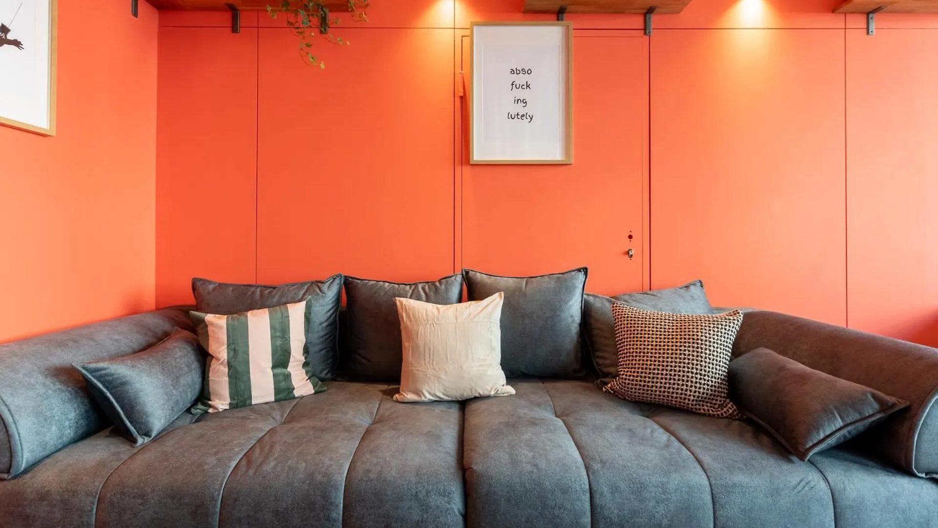 Mue Cubes - Capsule Hotel Basel Schweiz