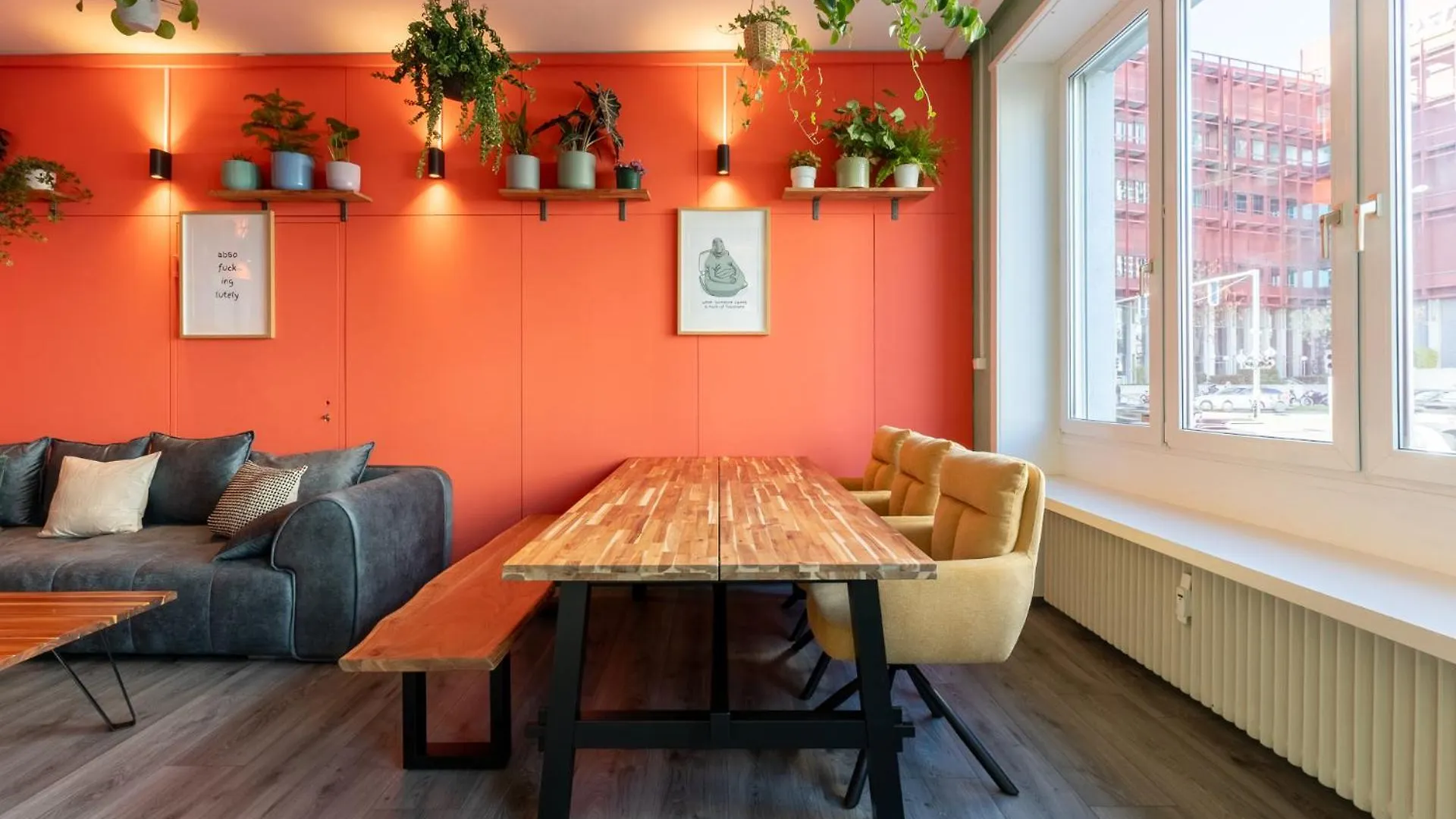 Mue Cubes - Capsule Hotel Basel