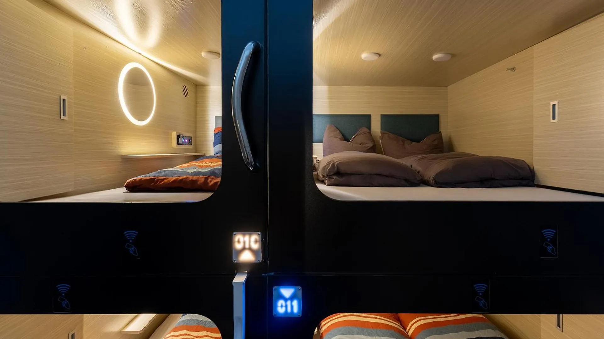 Mue Cubes - Capsule Hotel Basel